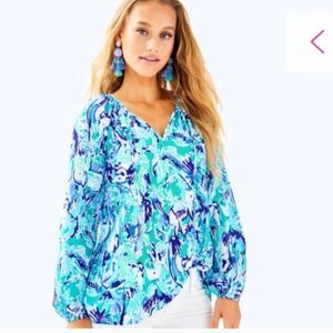 Lilly Pulitzer Willa Top Tropical Turquoise Elephant Appeal